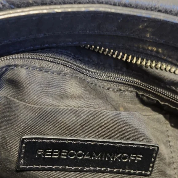Rebecca Minkoff Regan Black "Distressed" Leather Satchel/Crossbody Bag Ret.$399 - Picture 10 of 12